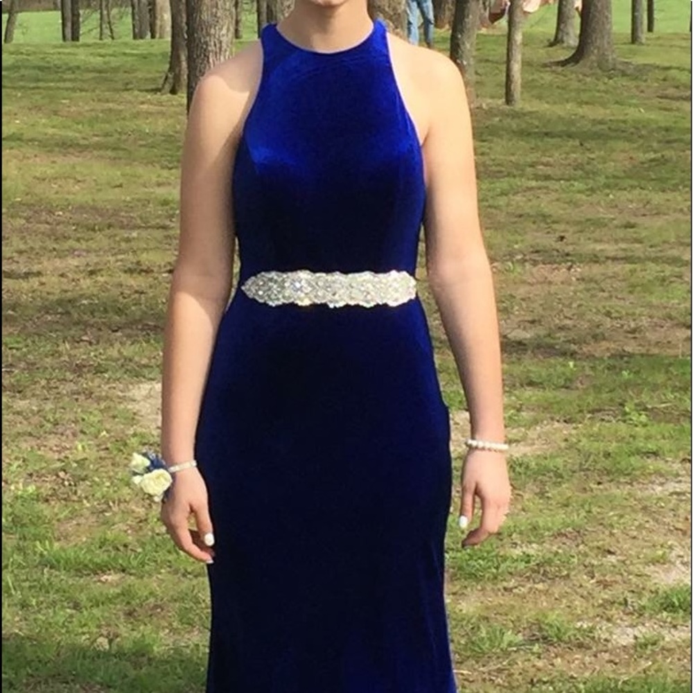 Alyce size 4 in sapphire